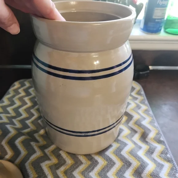 Stoneware Beverage Dispenser - Cream with Blue Stripes - Picture 5 of 7